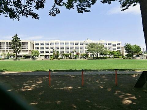 小金井市立第二小学校まで約1100m