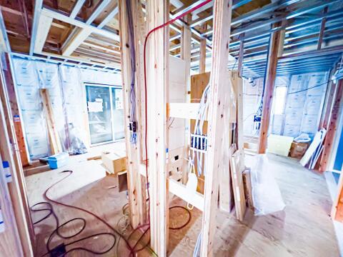 住まいには気付きがあり、住まうごとに様々な角度から違う顔を見せてくれます。新生活は小さな発見の連続です。2026/9/13撮影