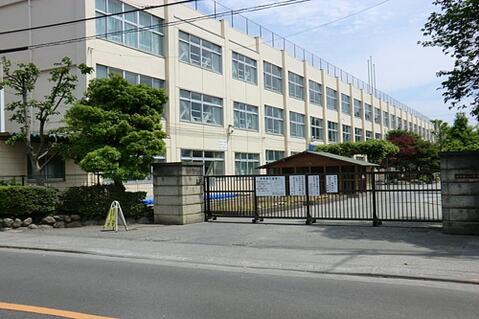 福生市立福生第三小学校まで約800m