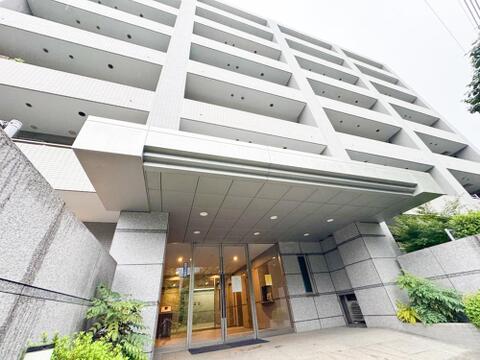 現地(2026年9月)撮影まもなくリフォーム完工予定。水回りももちろん一新。