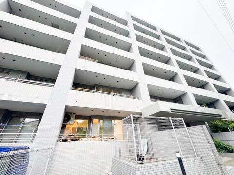 現地(2026年9月)撮影まもなくリフォーム完工予定。水回りももちろん一新。