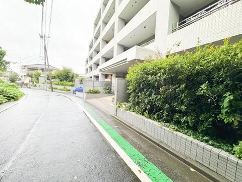 現地(2026年9月)撮影まもなくリフォーム完工予定。水回りももちろん一新。