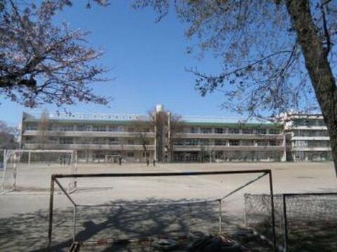 府中市立府中第四中学校まで約335m