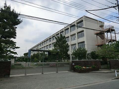 八王子市立片倉台小学校まで約257m