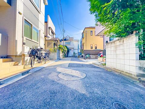 JR中央線・南武線の2路線が利用可能です。通勤・通学に便利な立地でございます。2026/10/8撮影