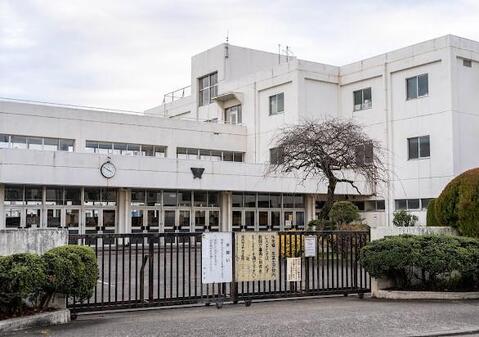 小金井市立小金井第一中学校まで約1013m