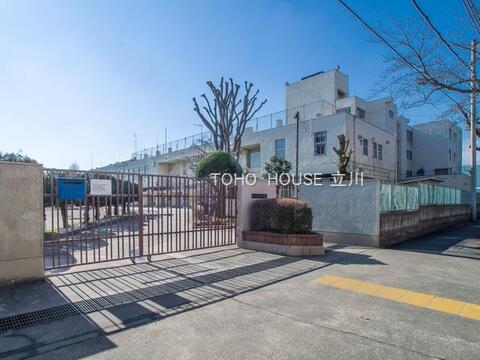 立川市立立川第六中学校まで約500m