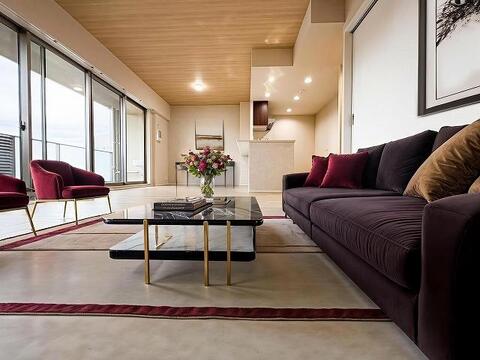 「どういう家具を置こうかな」とわくわくする。自分好みのこだわりのお部屋にしてオンリーワンの部屋でゆったりと寛ごう。※生成AIによるイメージです。家具・小物は販売価格に含まれません。