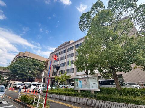 警視庁 多摩中央警察署まで約650m