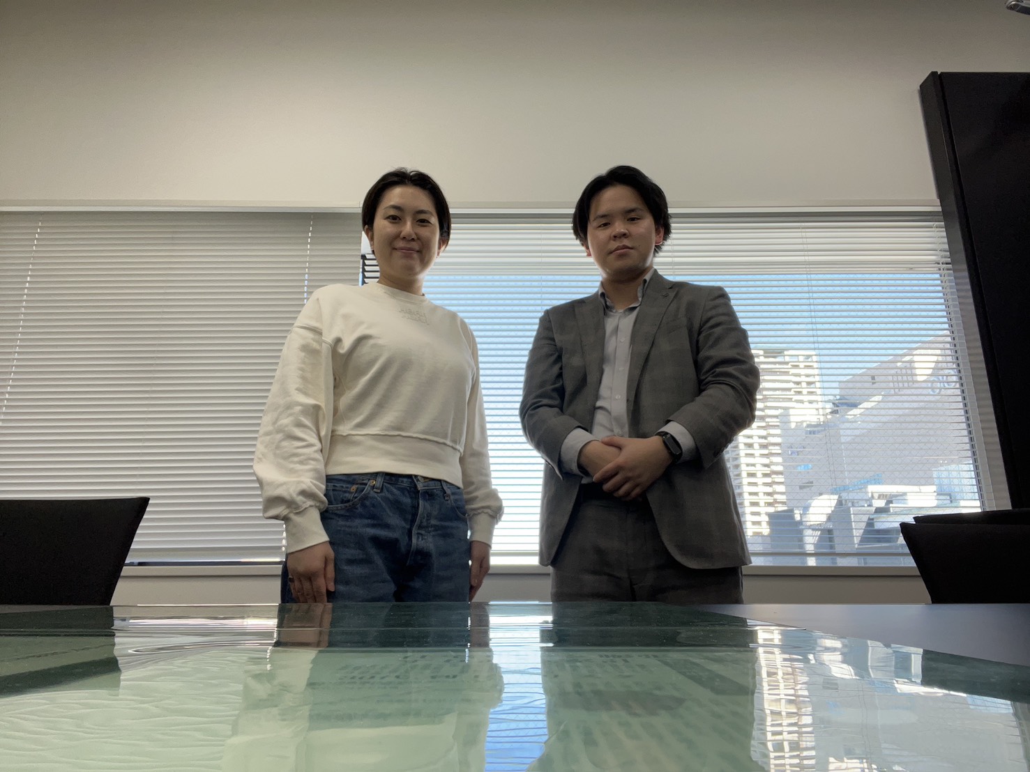 【私共の事情や考えを尊重し、それに寄り添ってご対応いただけて感激しました。】～ＳＮＳで見かけて依頼してみた形でしたが、終始懇切丁寧な接客でとても驚きました。問題なく契約を終えることができて心から感謝しております。～
