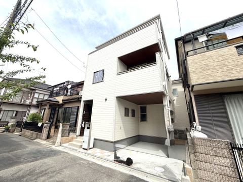 新築戸建て 埼玉県越谷市蒲生 愛宕町