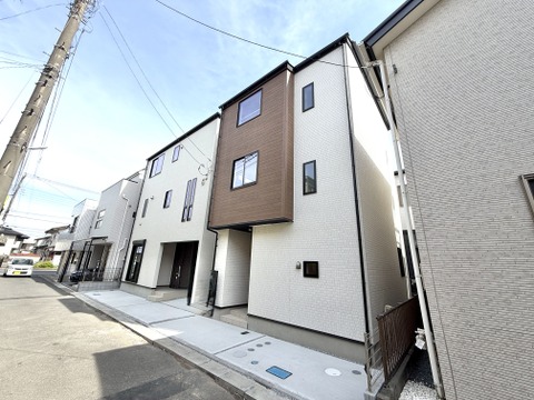 新築戸建て 埼玉県越谷市南越谷３丁目