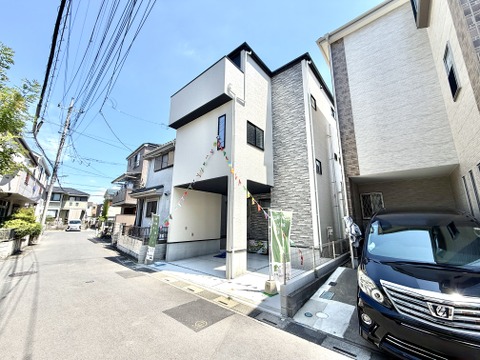 新築戸建て 埼玉県草加市谷塚町