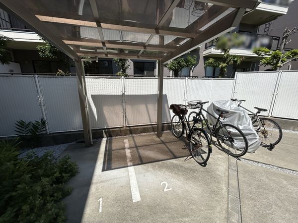 駐輪場