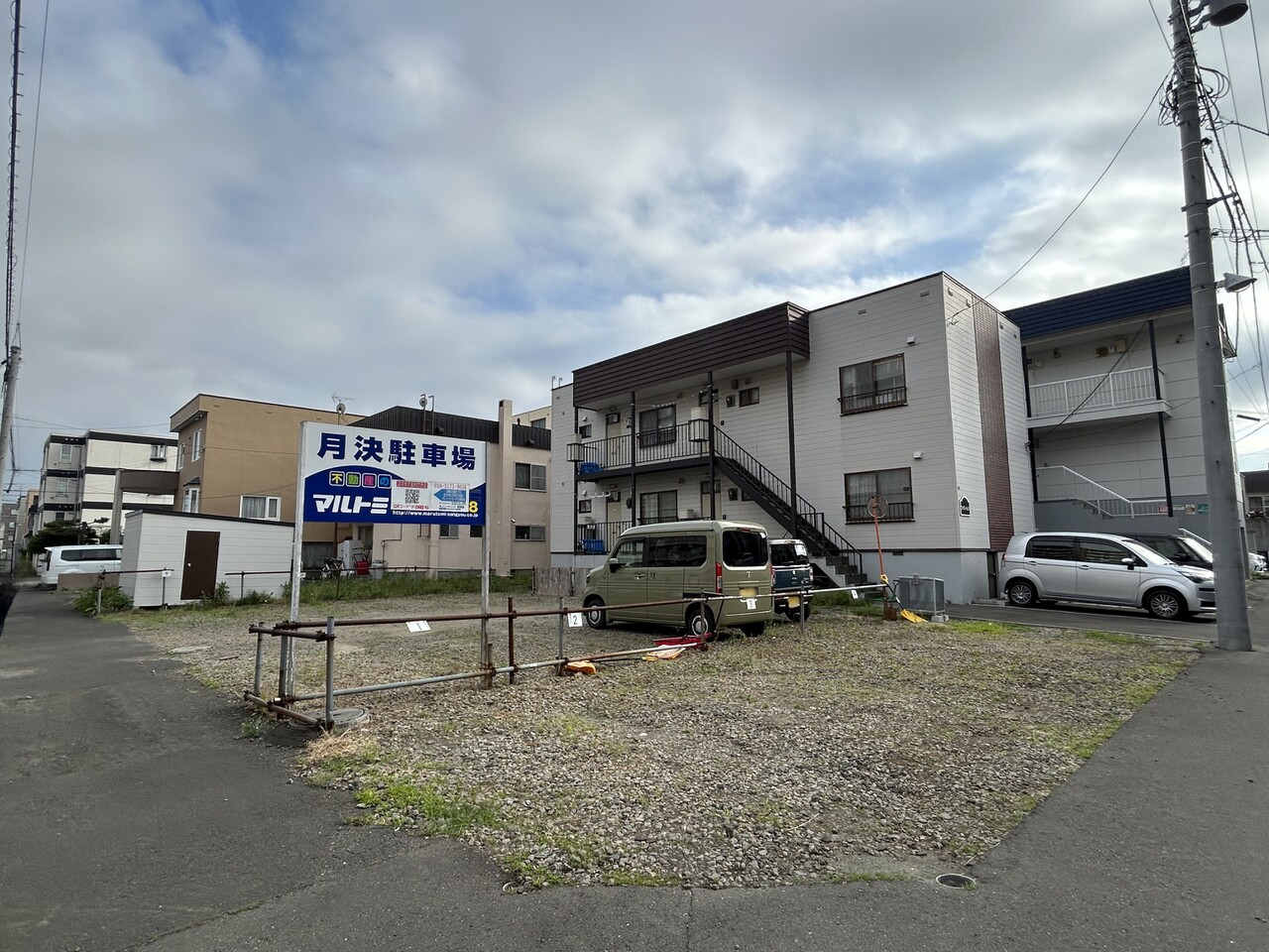 地下鉄東豊線「元町」駅徒歩7分のアパート・月極駐車場です！