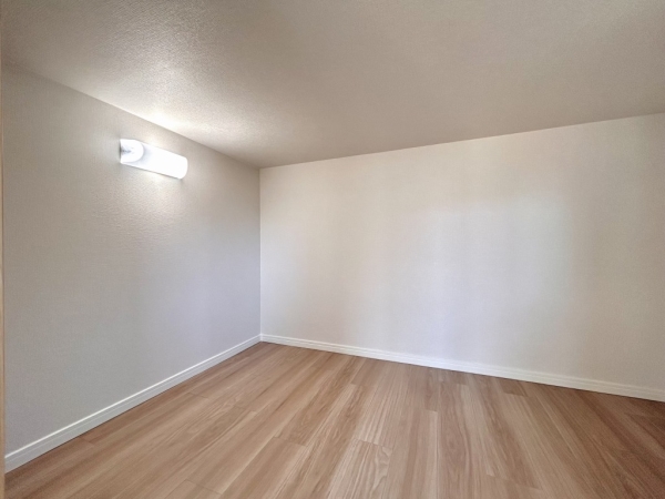 約２．８帖の小屋裏収納は大きな荷物も収納できます