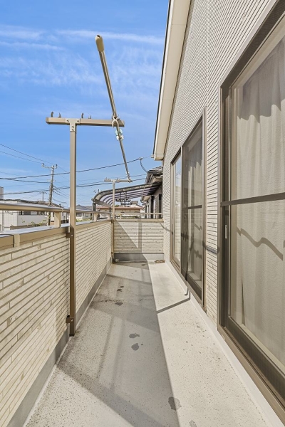 日当たりの良いバルコニー