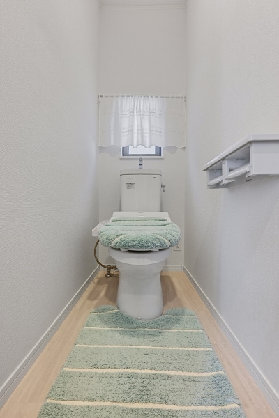 ２階トイレ