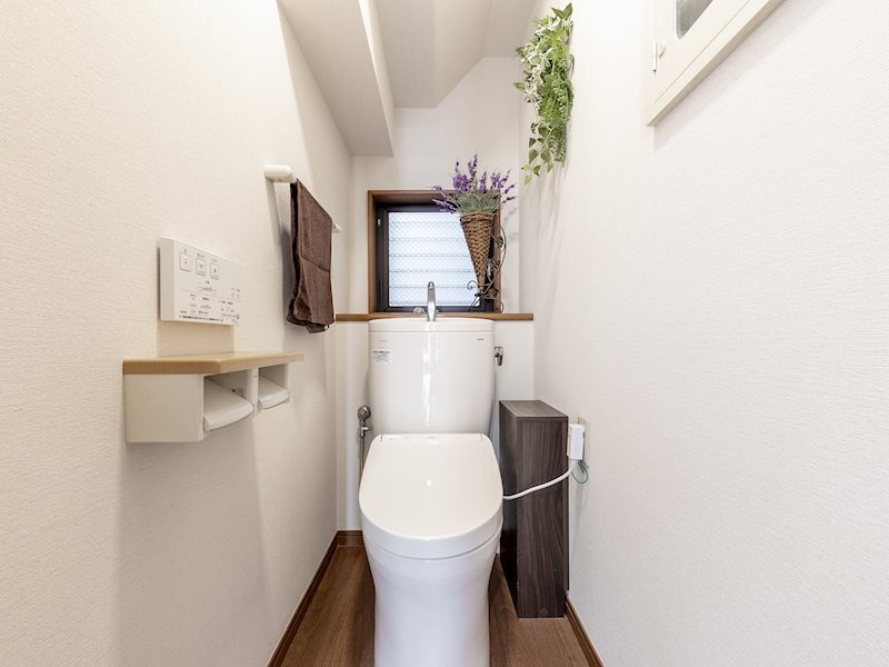 ＜トイレ＞　2015年にリフォーム履歴があります。