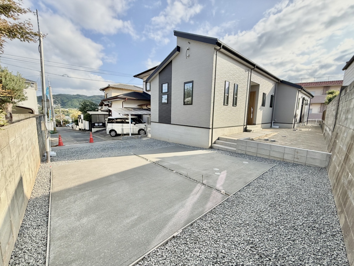 4LDKの平屋建てです。