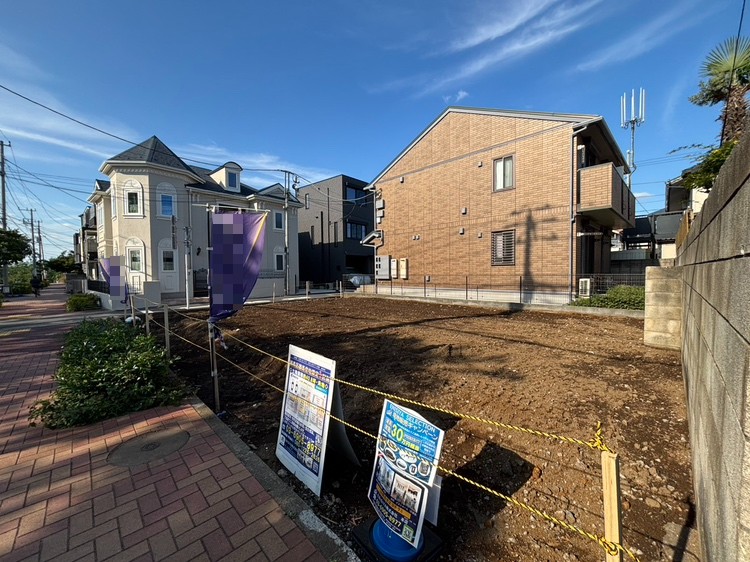 建築条件なしのため、お好きな工務店、ハウスメーカーで建築できます。間取りや内装、設備までご家族の好みに合わせたプランニングが可能です。