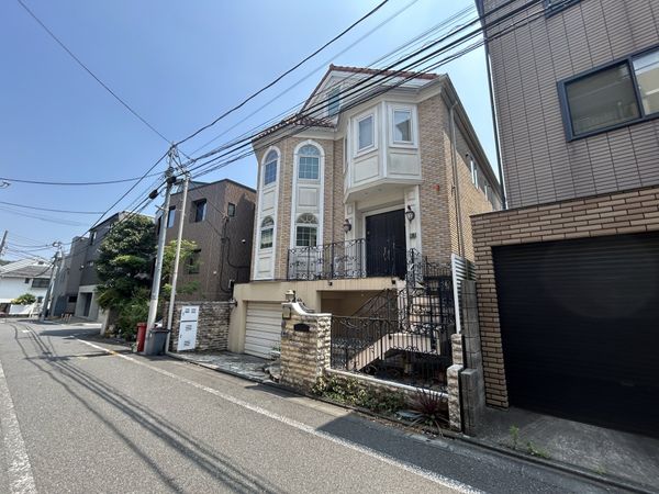 前面道路含む現地外観