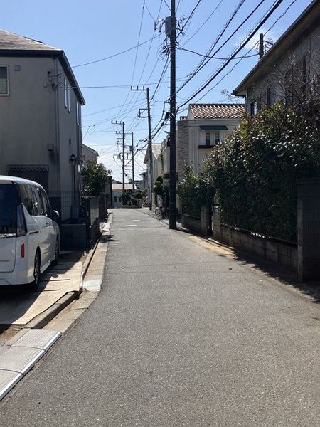 西側公道　