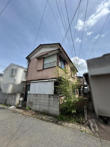 前面道路含む外観
