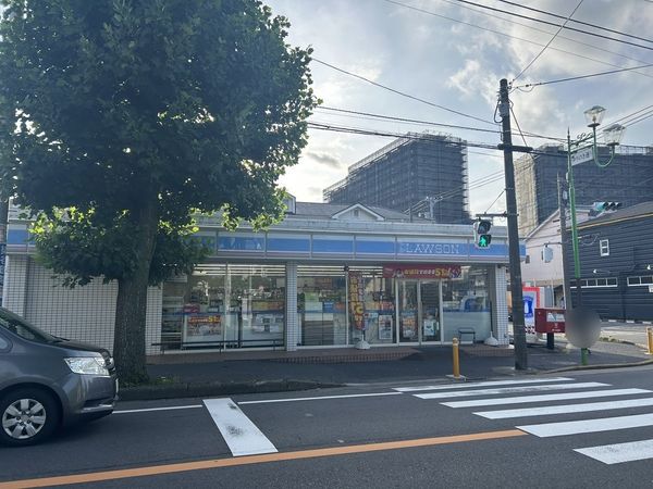 ローソン新松戸店 約370m