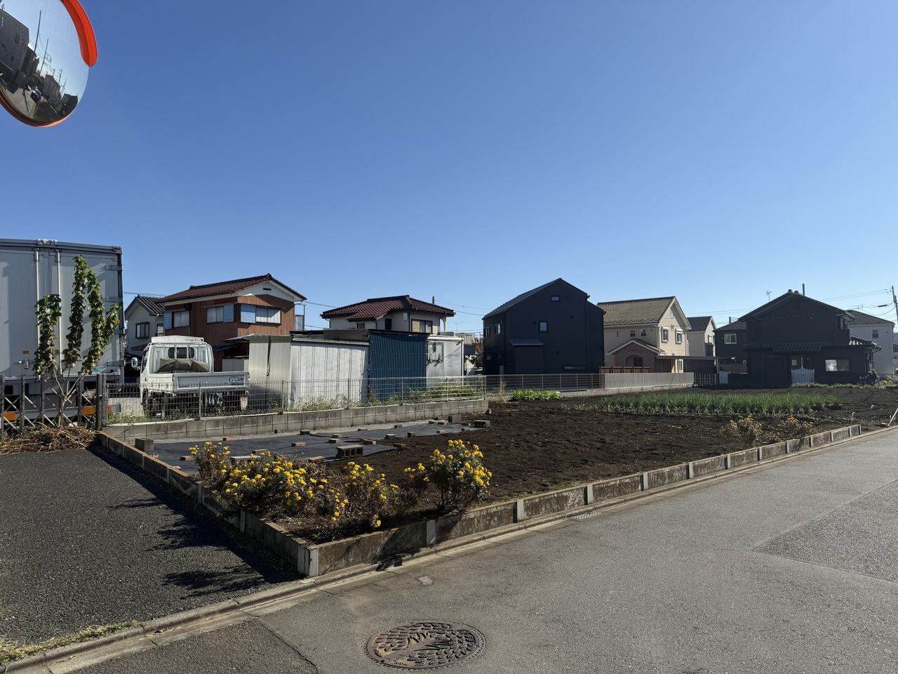 【相模原市中央区田名 NO.1土地】最寄りのバス停「田名バスターミナル」まで徒歩5分の立地。約37.18坪の建築条件なし売土地です。