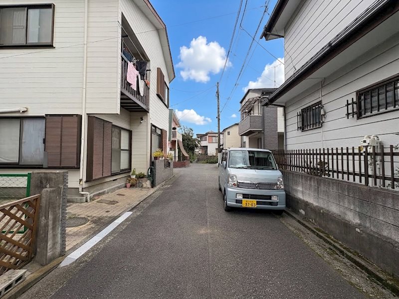 建築条件無しの土地につき、お好きなハウスメーカーで建設可能です。市営地下鉄ブルーライン「新羽」・・・