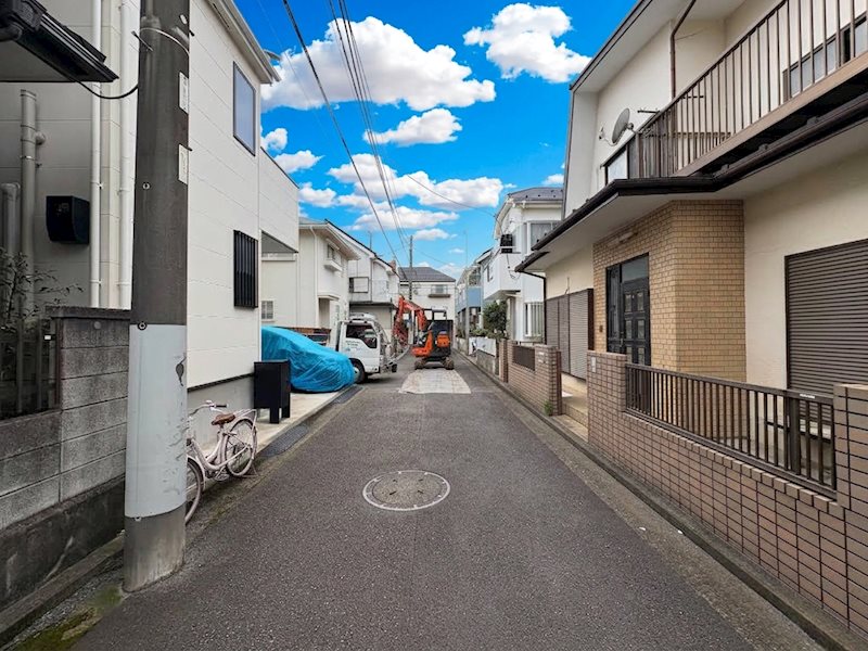 建築条件無しの土地につき、お好きなハウスメーカーで建設可能です。市営地下鉄ブルーライン「新羽」・・・