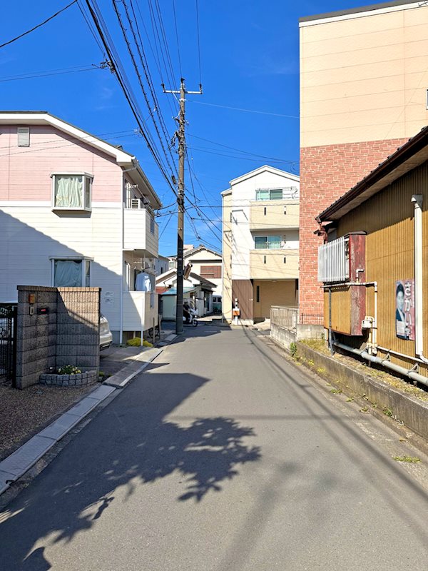 ＜前面道路＞