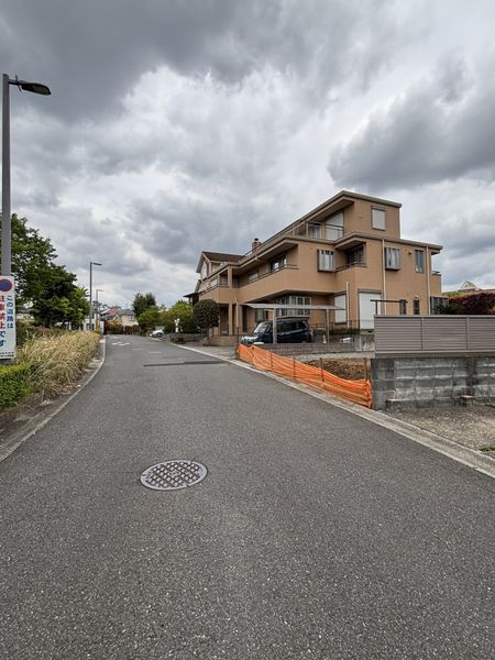 南西側道路