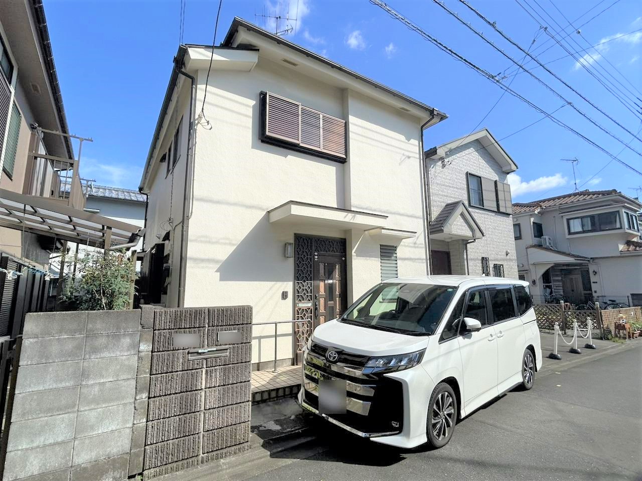 【現地土地写真】小田急小田原線「相模大野」駅まで徒歩23分。第一種低層住居専用地域内に位置しており、閑静な住宅街で落ち着いた生活が叶います。