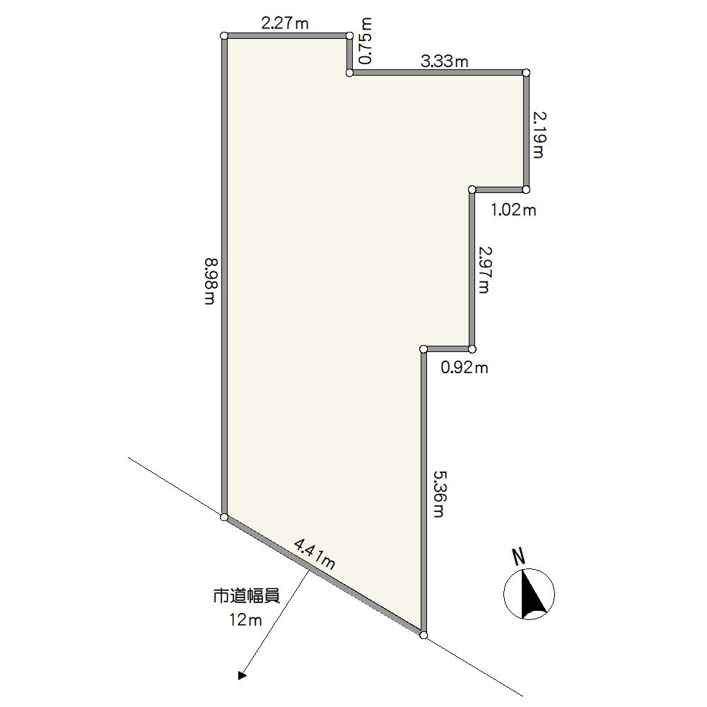幅員約12mの南側道路(公道)に面しています。西放射線ユーロード沿いの商業地域内に位置する、「建築条件なし」売土地です。