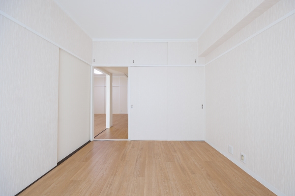 南西向きにつき陽当たり良好です