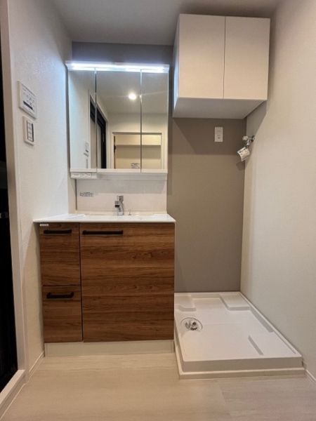 写真は施工例でございます。現況の写真ではございません