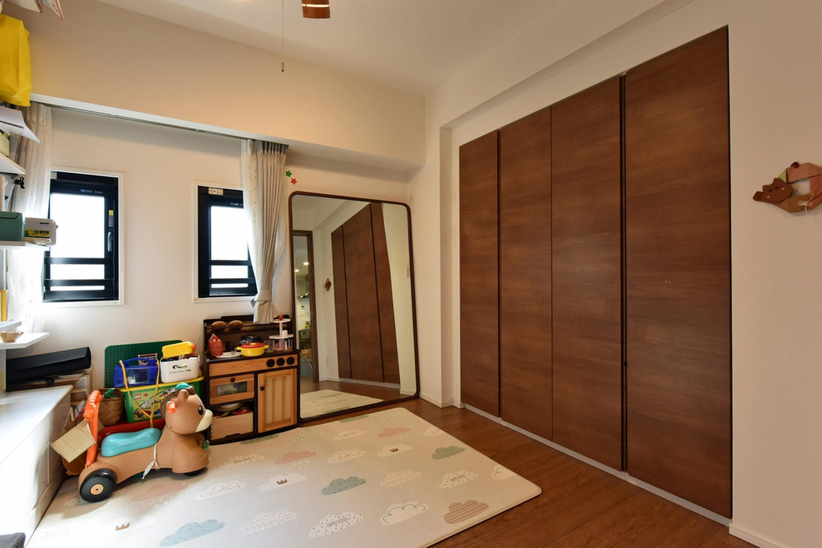 ※掲載の室内写真は実際の室内写真（2026年2月撮影）および間取り図をもとにCG加工処理で作成したものです。実際の室内には傷や汚れ等がある場合がございます。