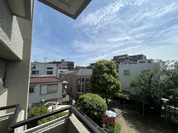 バルコニーからの眺望（２０２６年４月撮影）