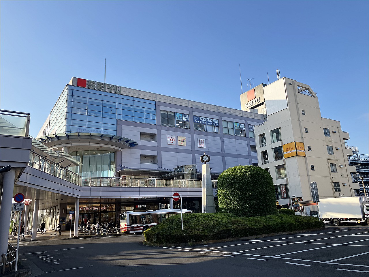 西友福生店(2026年5月撮影)