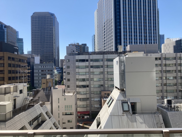 晴れた日は青空を望み、リフレッシュできそうです。※眺望は将来に渡って保証するものではありません。