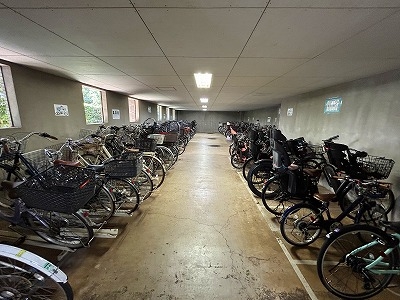 屋根付き駐輪場