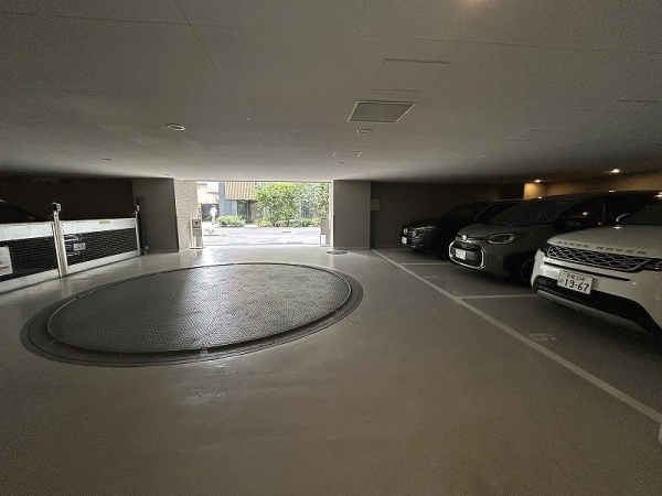 敷地内駐車場