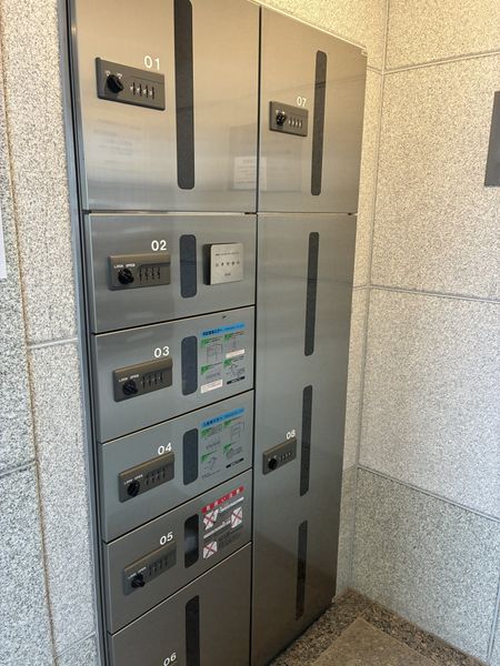 宅配ボックス