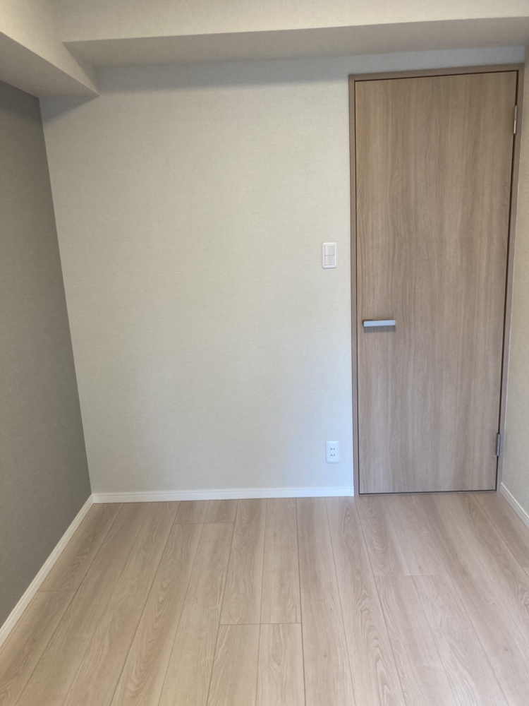 ナチュラルテイストでシンプルな内装なので、様々な家具と調和します。お好みのお部屋作りが楽しめそうです。