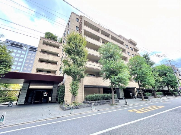 総戸数232戸の大規模レジデンス