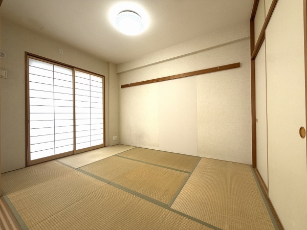 約5.9帖の和室