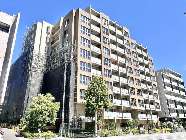 街に美しく調和する、新しき私邸のヴィジョン