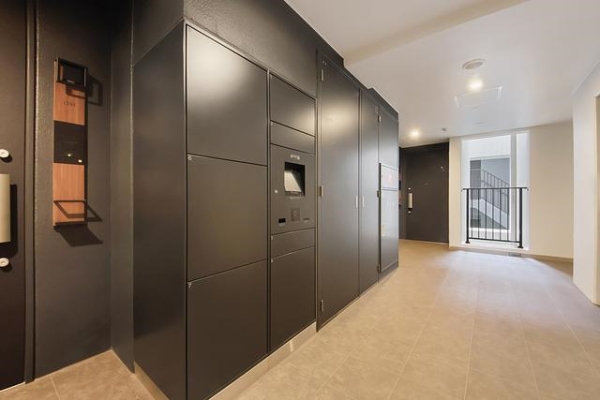 ■共用部だけでなく、各階にも宅配ボックスがございます